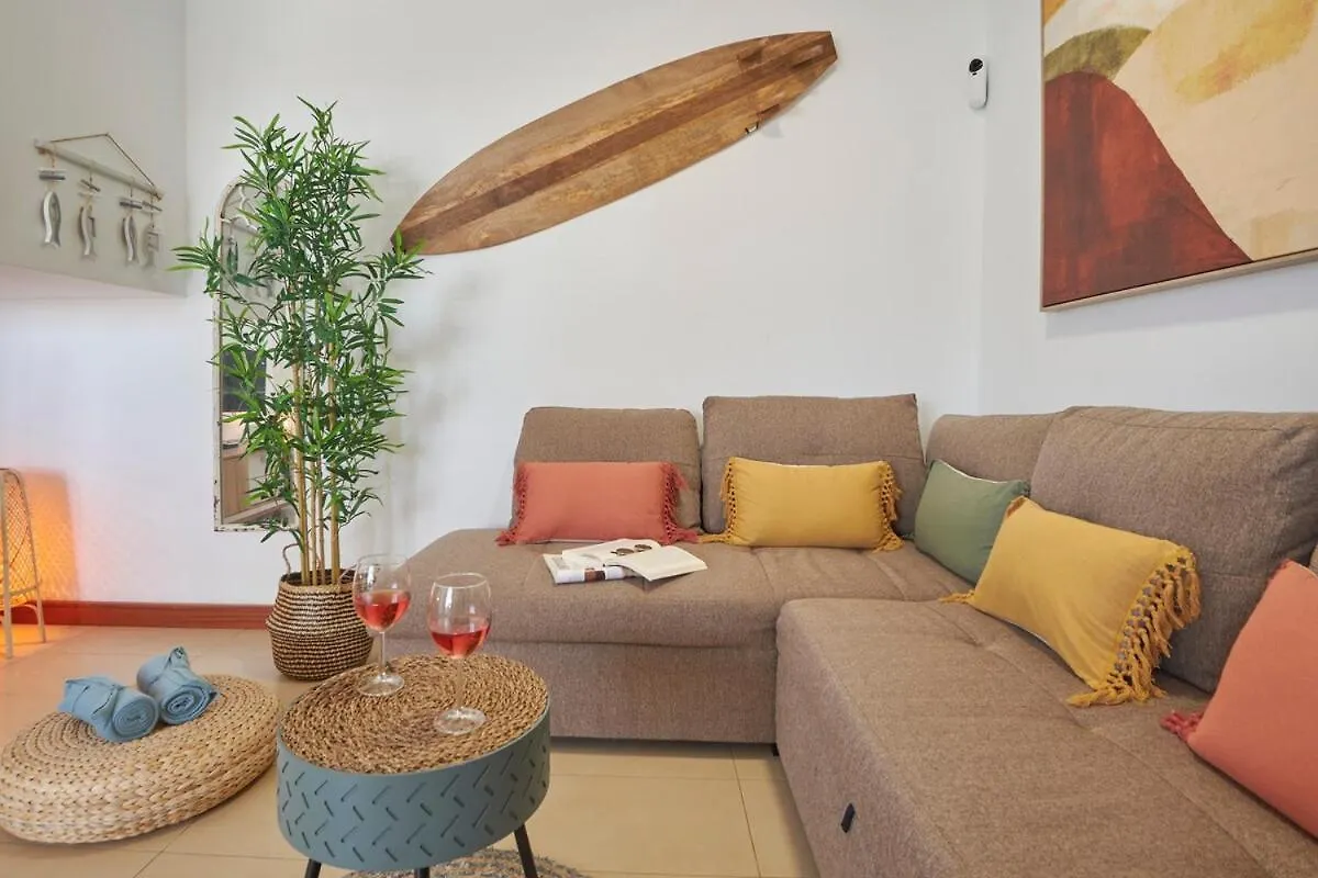Calero Surfin Shared Pool, 10 Min To Harbour Apartment Puerto Calero