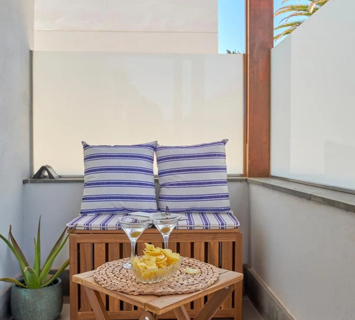 Calero Surfin Shared Pool, 10 Min To Harbour Apartment Puerto Calero