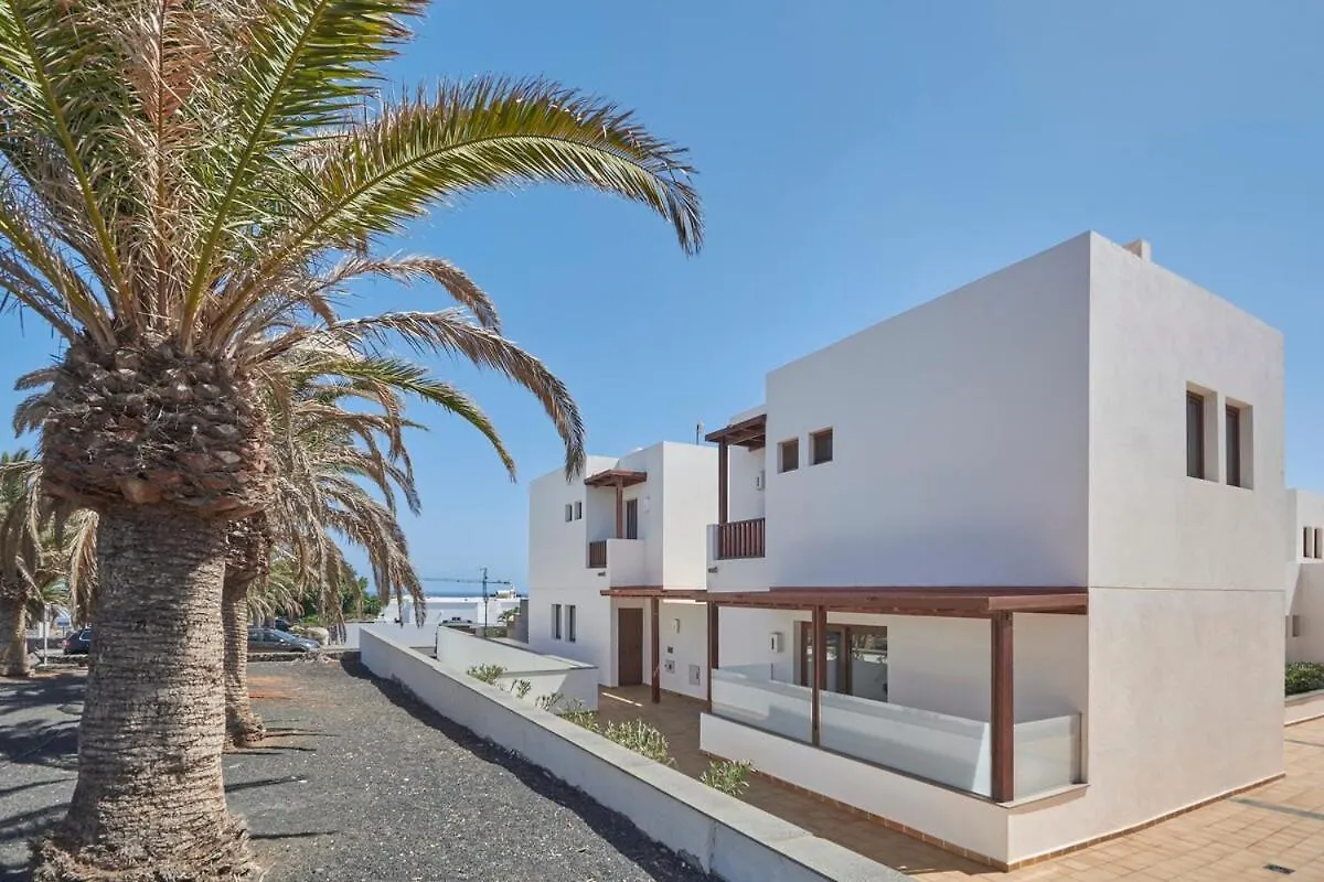 Calero Surfin Shared Pool, 10 Min To Harbour Apartment Puerto Calero