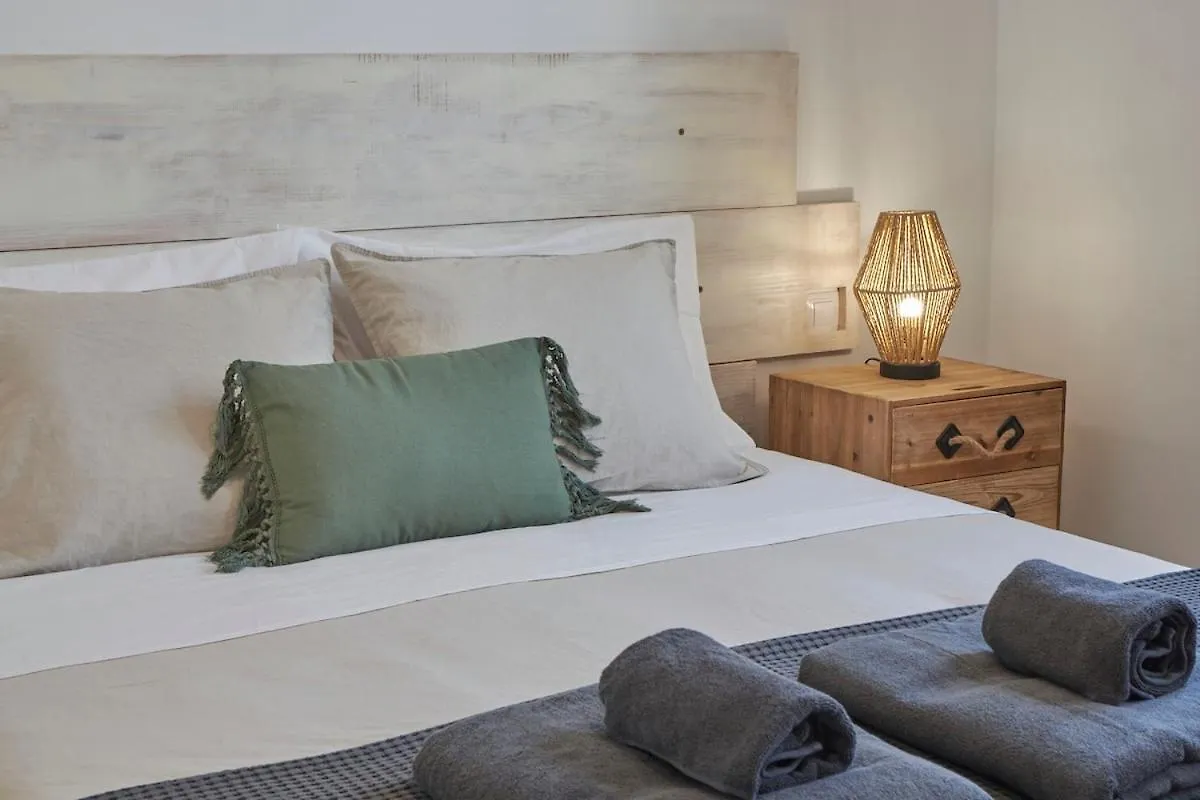 Calero Surfin Shared Pool, 10 Min To Harbour Apartment Puerto Calero 0*,  Spain